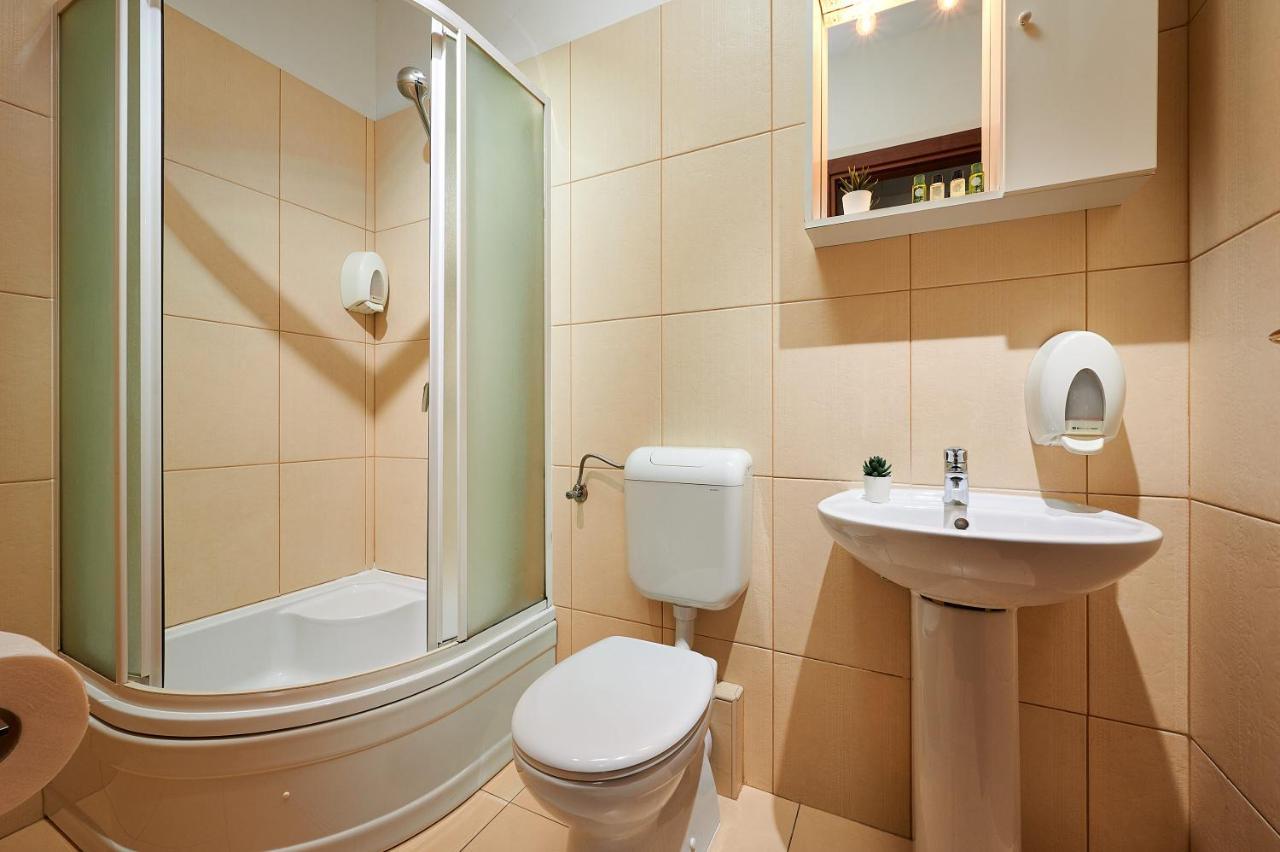 Stara Olea Bed & Breakfast Split Bagian luar foto