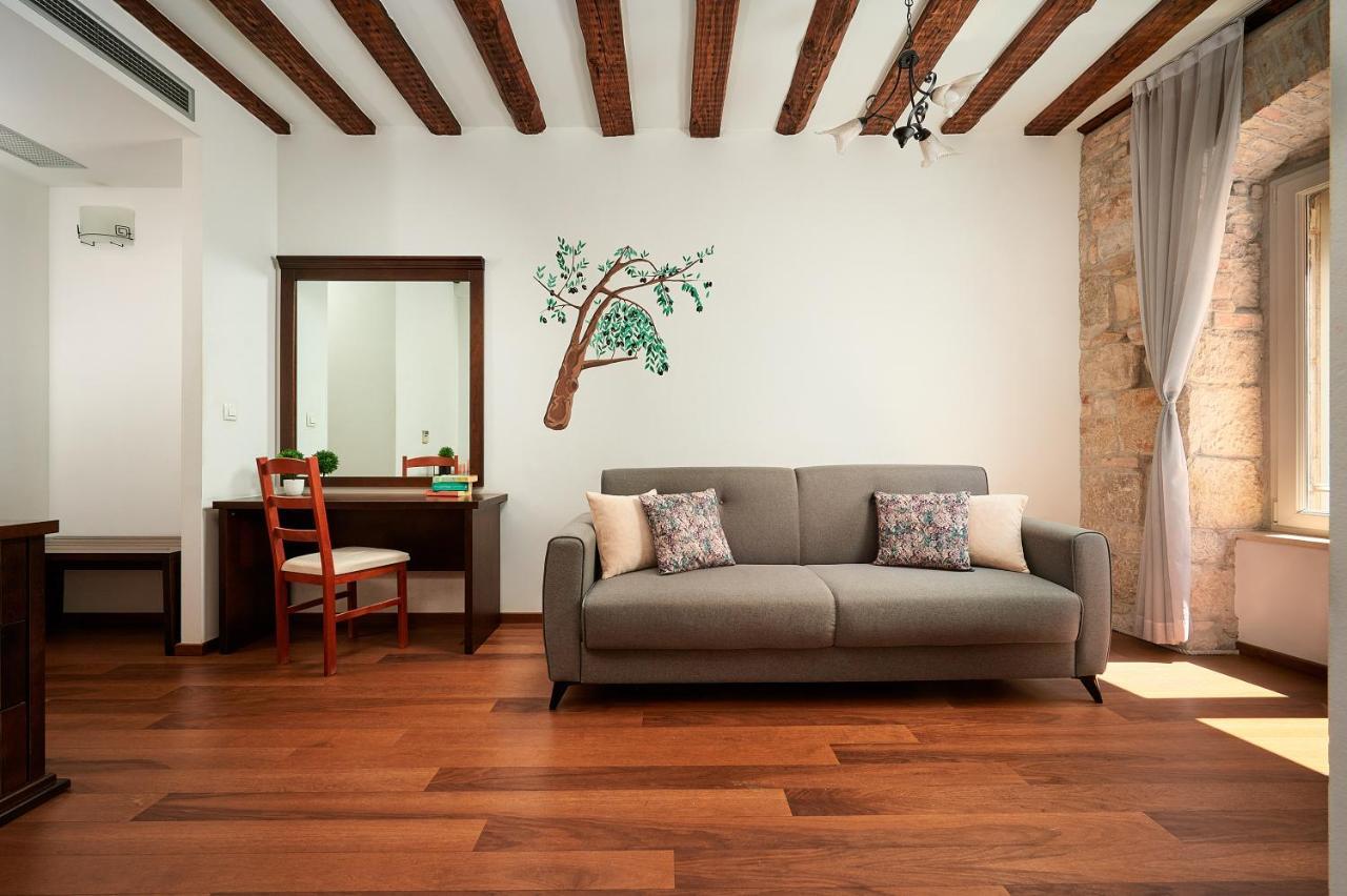 Stara Olea Bed & Breakfast Split Bagian luar foto