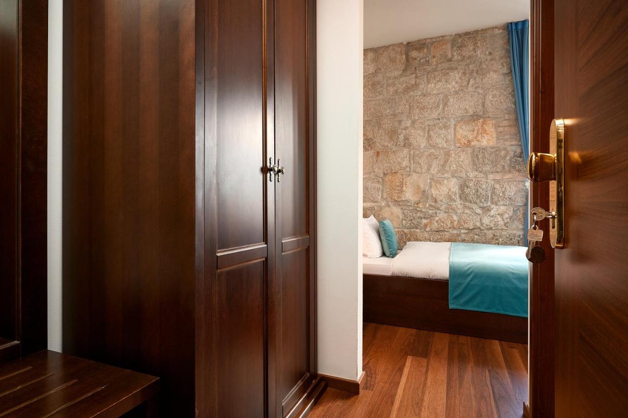 Stara Olea Bed & Breakfast Split Bagian luar foto