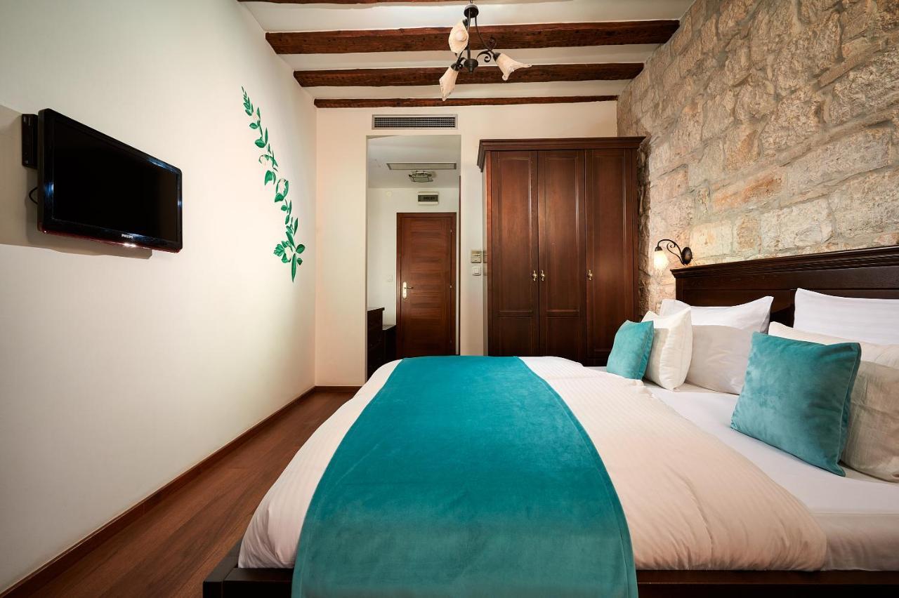 Stara Olea Bed & Breakfast Split Bagian luar foto